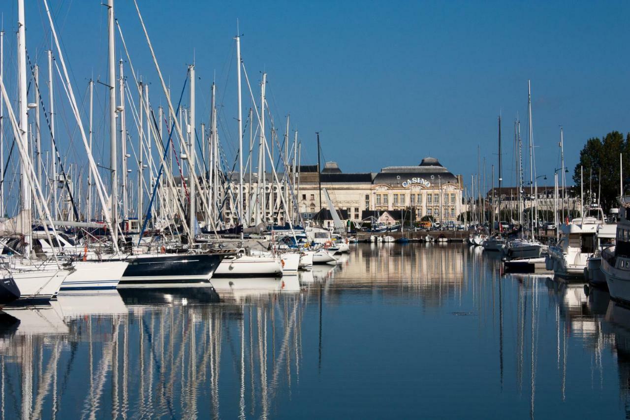 Les Quais De Trouville Zewnętrze zdjęcie