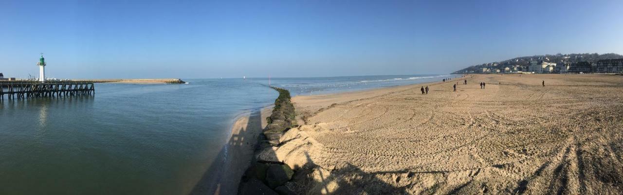 Les Quais De Trouville Zewnętrze zdjęcie